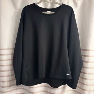 Nike Therma-Fit Black Long-Sleeve Shirt